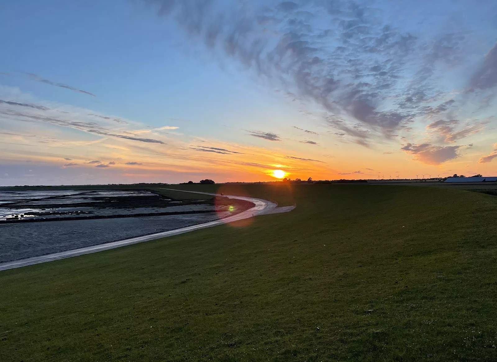 Ferienhaus Deichsonne – Sonnenuntergang am Deich, Natur- und Fotoliebhaber willkommen